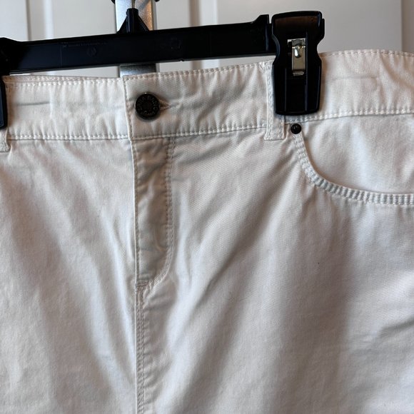 Zara White Denim Mini Skirt - Picture 3 of 5